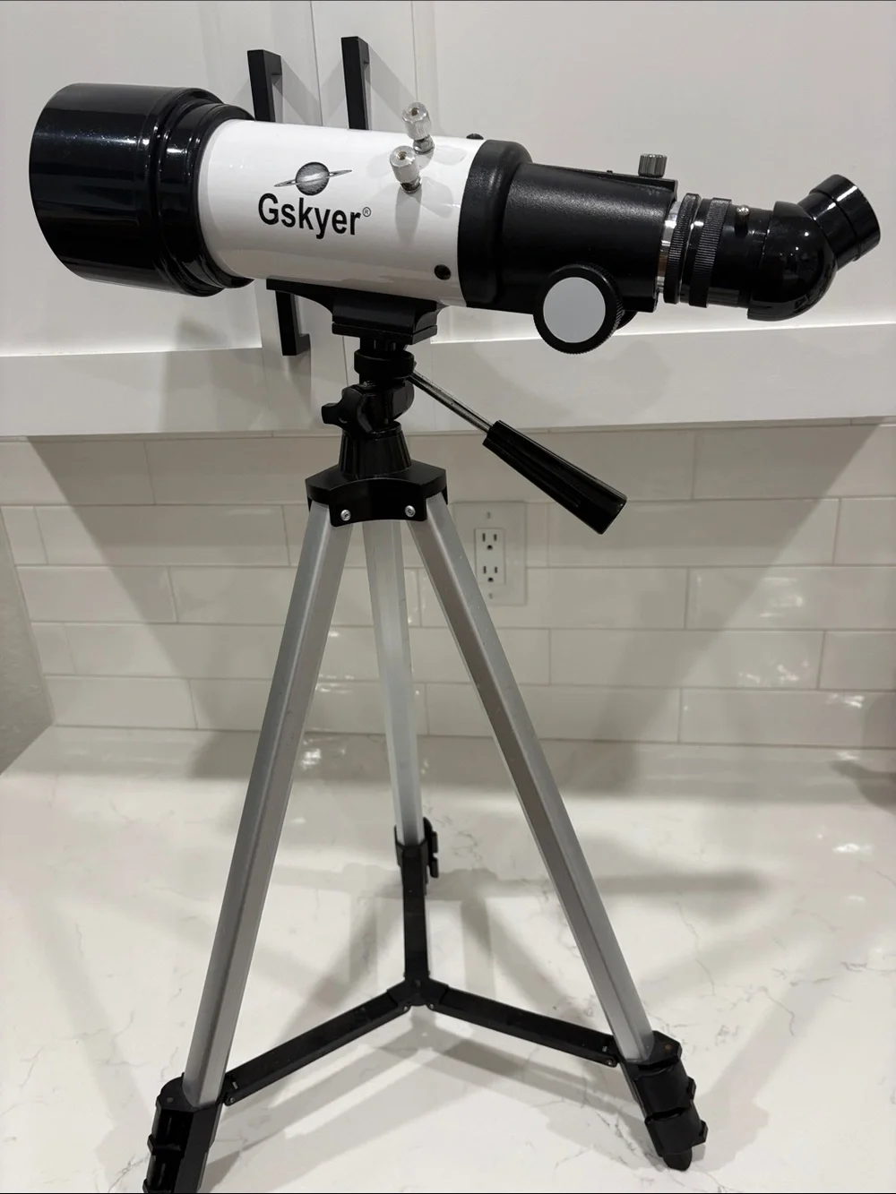 Gskyer telescope with accessories